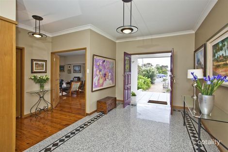 Property photo of 31 Fenton Avenue Bar Beach NSW 2300