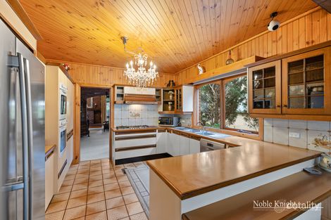 Property photo of 45 Circle Ridge Chirnside Park VIC 3116