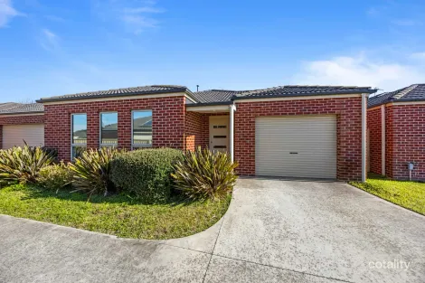 2/5 Eastview Ct, Sebastopol, VIC 3356