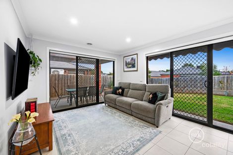 Property photo of 22 Recoil Drive Doreen VIC 3754