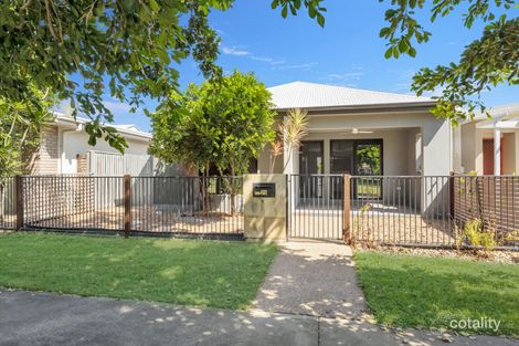 Property photo of 28 Goode Lane Oonoonba QLD 4811