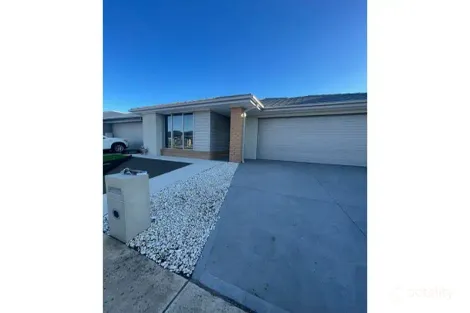 25 Ellimatta Rd, Mambourin, VIC 3024