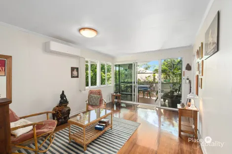 Property photo of 172 West Avenue Wynnum QLD 4178