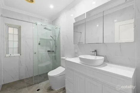 Property photo of 100 Hawken Drive St Lucia QLD 4067