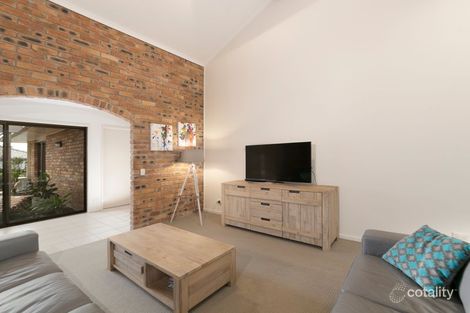 Property photo of 6 Errogie Place Fig Tree Pocket QLD 4069
