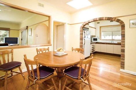 Property photo of 27 Mascoma Street Strathmore VIC 3041