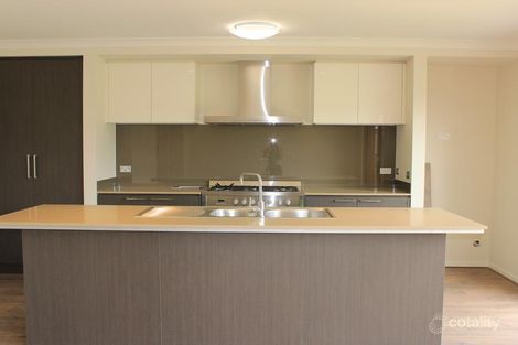 Property photo of 5 Vetiver Avenue Truganina VIC 3029