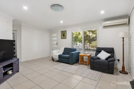 Property photo of 63 Lawn Terrace Capalaba QLD 4157