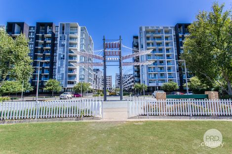 902/10 Aviators Way, Penrith, NSW 2750