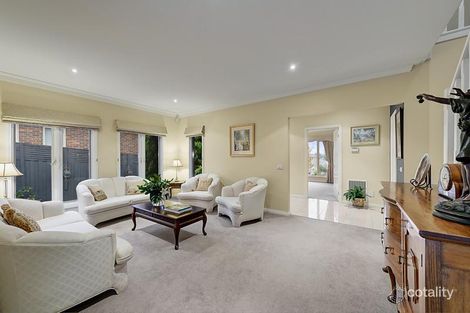 Property photo of 1/80 Winmalee Road Balwyn VIC 3103