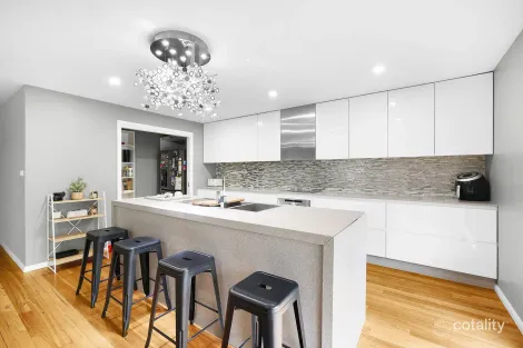 348 The Park Dr, Sanctuary Point, NSW 2540