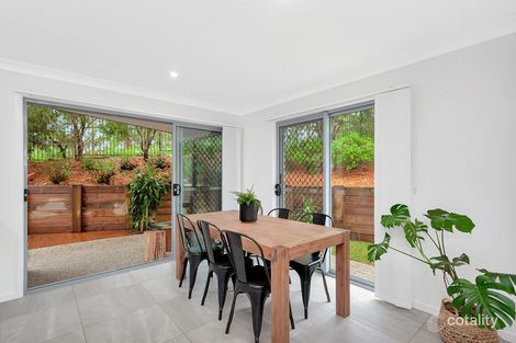 Property photo of 4/19 Rees Court Elanora QLD 4221