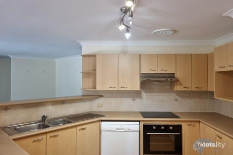 27 Rebbechi Ct, Parkwood, QLD 4214