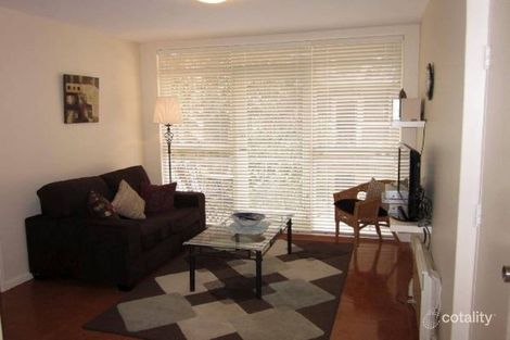 Property photo of 9/23 Robe Street St Kilda VIC 3182
