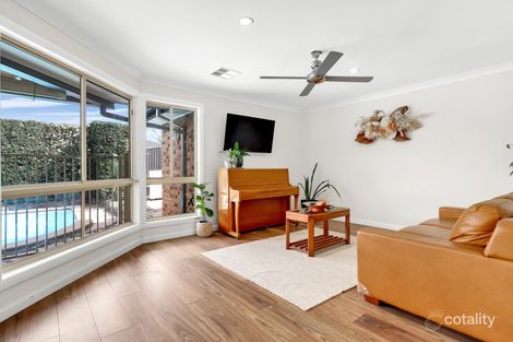 Property photo of 2 Smallwood Road McGraths Hill NSW 2756