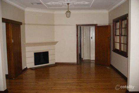 Property photo of 22 Garland Street Turvey Park NSW 2650