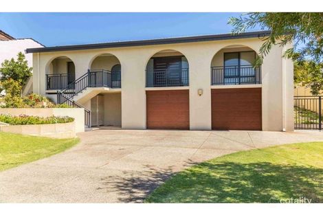 Property photo of 8 Milverton Avenue Karrinyup WA 6018