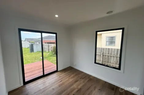 Property photo of 84 Power Road Doveton VIC 3177