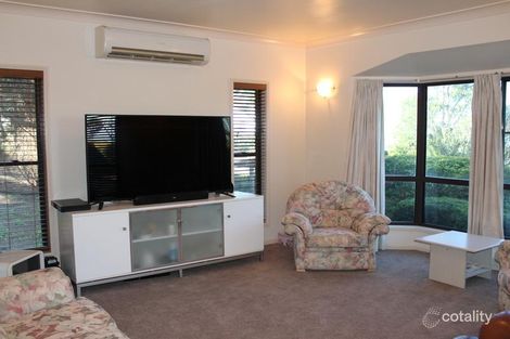 Property photo of 6 Kay-Ann Court Hampton QLD 4352