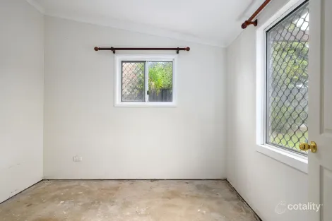Property photo of 19 Squire Street Tin Can Bay QLD 4580