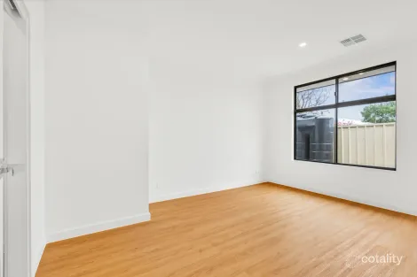 Property photo of 8 Wasley Street Elizabeth Downs SA 5113