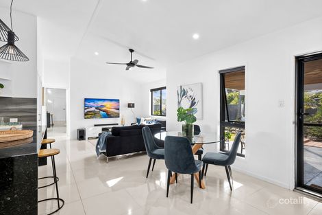 Property photo of 6 Theodore Place Molendinar QLD 4214