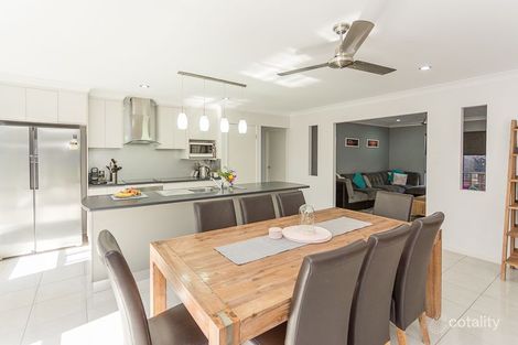 Property photo of 3 Majesty Street Rural View QLD 4740