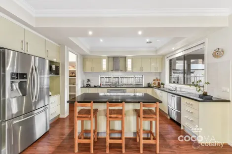 Property photo of 8 Charlwood Close Lynbrook VIC 3975