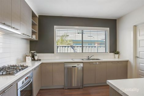 Property photo of 5 Bushranger Boulevarde Cranbourne East VIC 3977