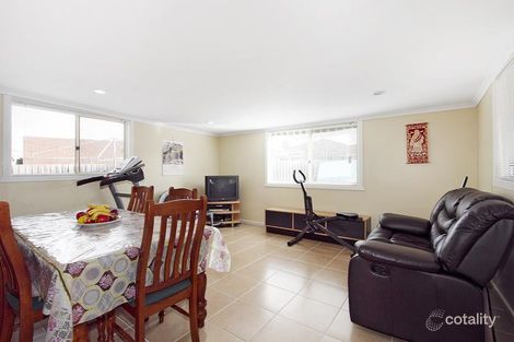 Property photo of 18 Holly Avenue Dandenong North VIC 3175