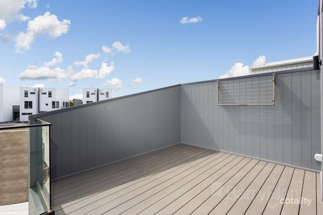 Property photo of 41 Murnong Street Point Cook VIC 3030
