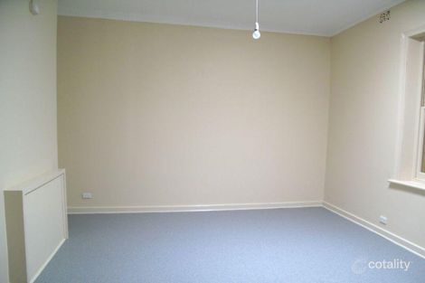 Property photo of 28 Hocking Court Adelaide SA 5000