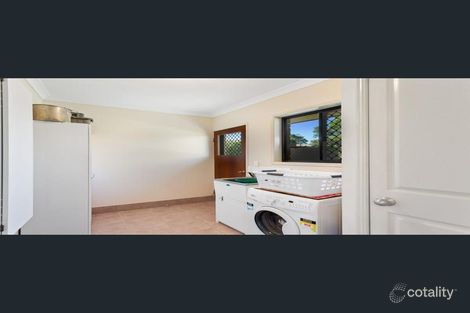 Property photo of 4 David Court Southside QLD 4570