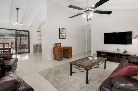 Property photo of 105 Conifer Street Hillcrest QLD 4118