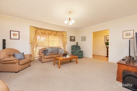 Property photo of 5 Regency Parade Mildura VIC 3500