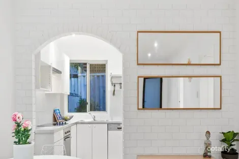 4/58 Hastings St, Scarborough, WA 6019