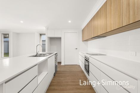 Property photo of 27 Melaleuca Place Taree NSW 2430