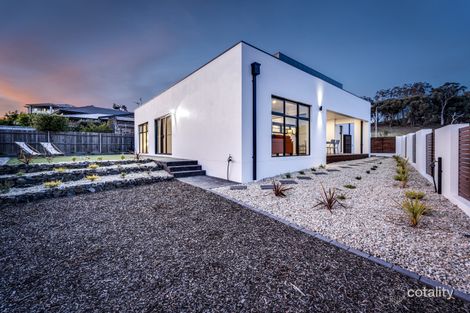 Property photo of 19 Grosvenor Street Casey ACT 2913