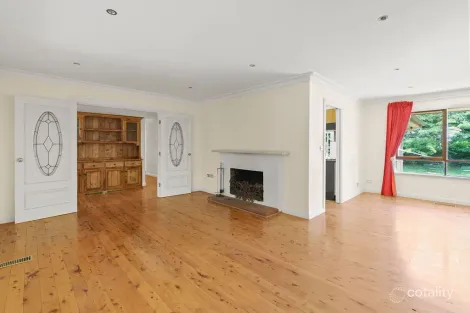 Property photo of 11 Riversdale Avenue Burradoo NSW 2576