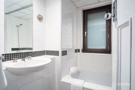 Property photo of 17/18 Springfield Avenue Potts Point NSW 2011