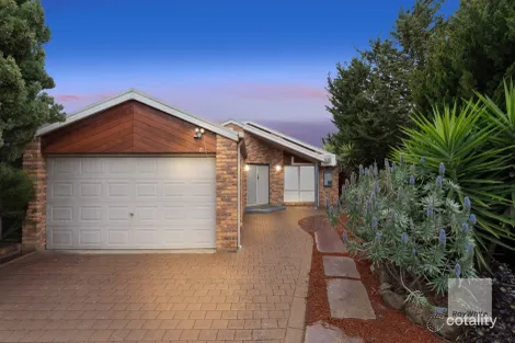 Property photo of 21 Gunsynd Court Keilor Downs VIC 3038