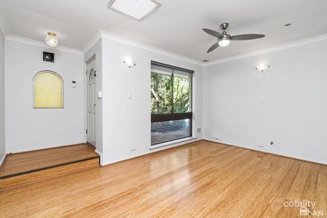 Property photo of 16 Munden Place Kelmscott WA 6111