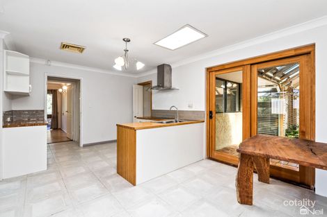 Property photo of 16 Munden Place Kelmscott WA 6111
