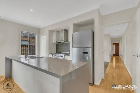 Property photo of 52 Stoneyfell Road Point Cook VIC 3030