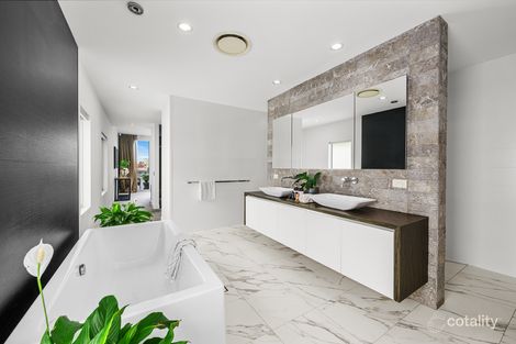 Property photo of 71 The Promenade Surfers Paradise QLD 4217