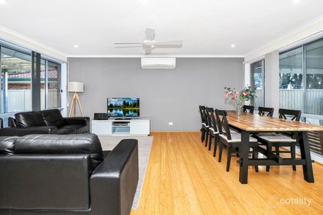 Property photo of 26 Sandpiper Terrace Plumpton NSW 2761