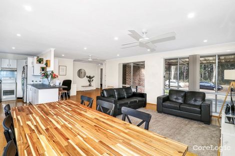 Property photo of 26 Sandpiper Terrace Plumpton NSW 2761