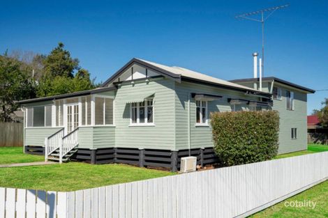 16 Murray St, North Toowoomba, QLD 4350