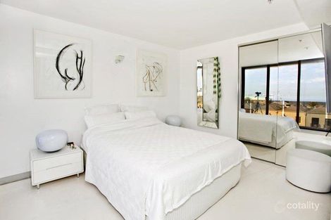Property photo of 102/15-25 Pickles Street Port Melbourne VIC 3207