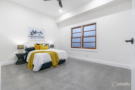 Property photo of 51 Carlton Terrace Wynnum QLD 4178